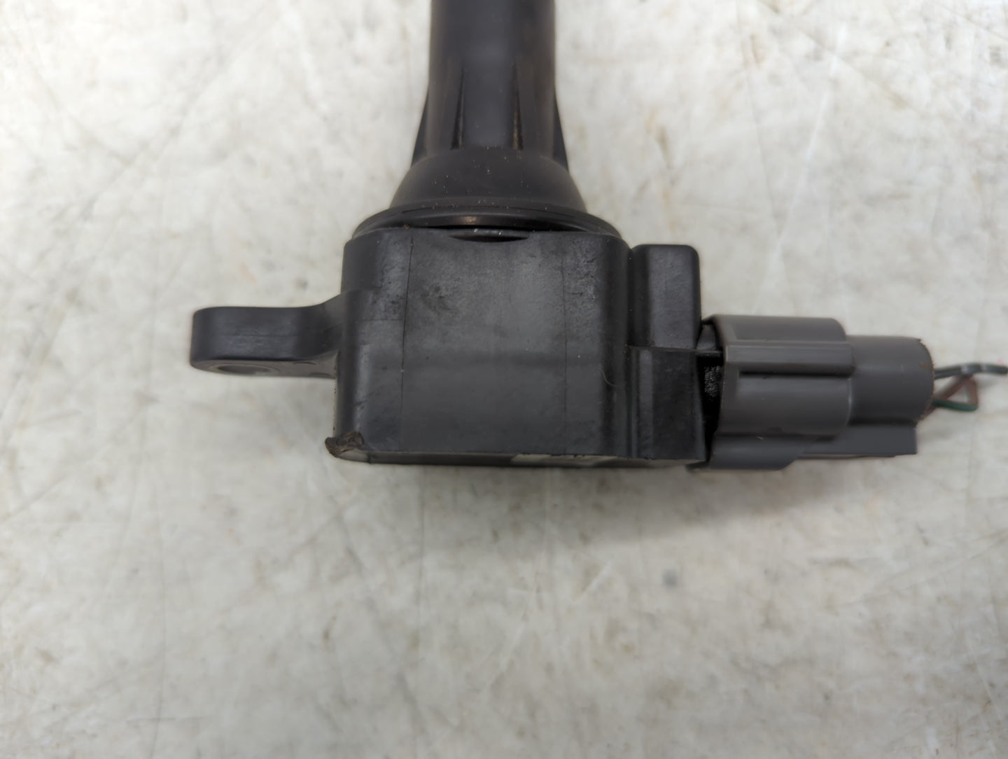 2008 Infiniti G35 Ignition Coil Igniter Pack - Oemusedautoparts1.com