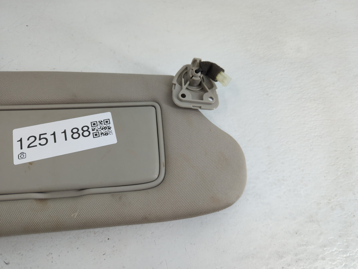 2007-2008 Infiniti G35 Sun Visor Shade Replacement Passenger Right Mirror Fits Fits 2007 2008 2009 2010 2011 2012 2013 2015 