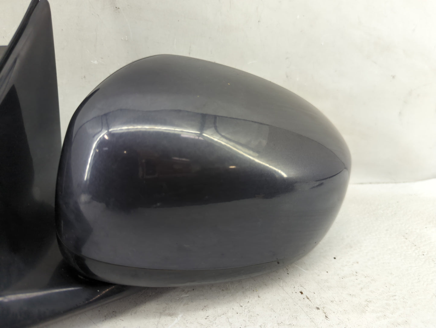 2007-2008 Infiniti G35 Side Mirror Replacement Driver Left View Door Mirror Fits Fits 2007 2008 OEM Used Auto Parts - Oemuse