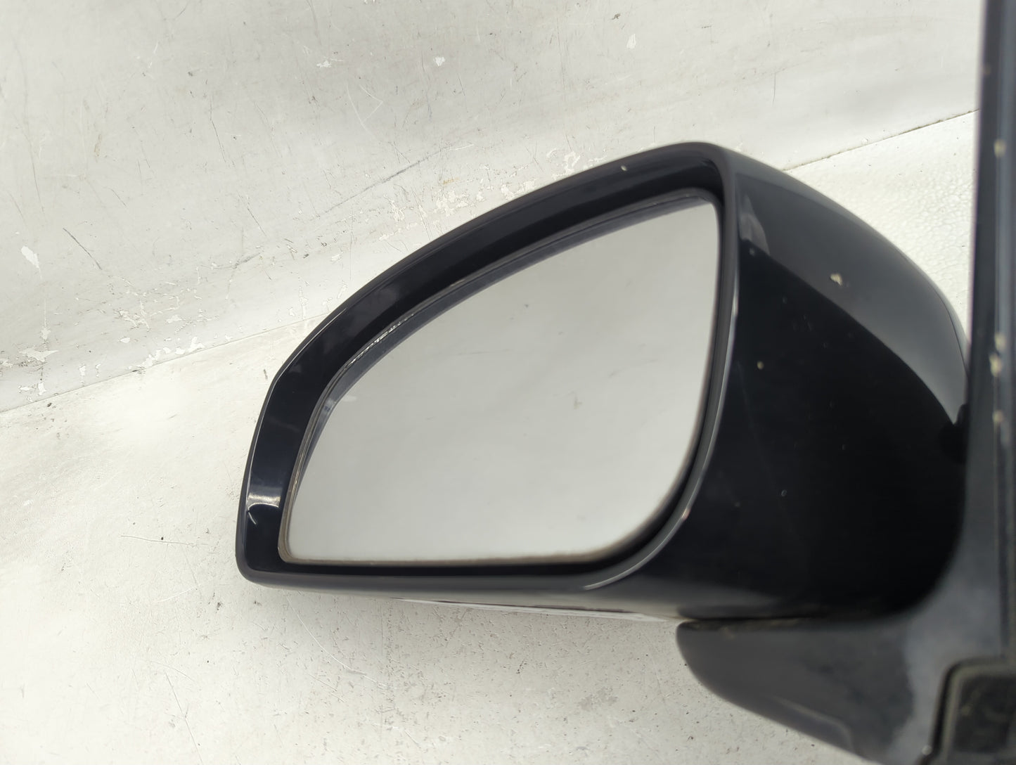 2007-2008 Infiniti G35 Side Mirror Replacement Driver Left View Door Mirror Fits Fits 2007 2008 OEM Used Auto Parts - Oemuse