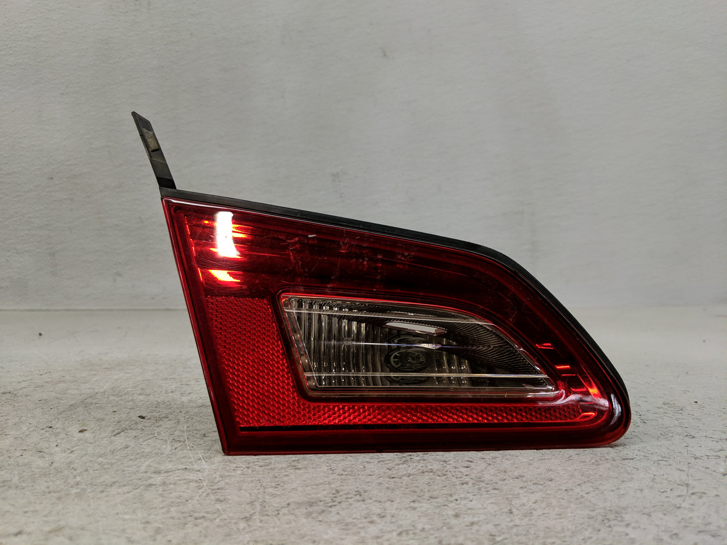 2007-2008 Infiniti G35 Tail Light Assembly Driver Left OEM Fits Fits 2007 2008 2009 2010 2011 2012 2013 2015 OEM Used Auto P