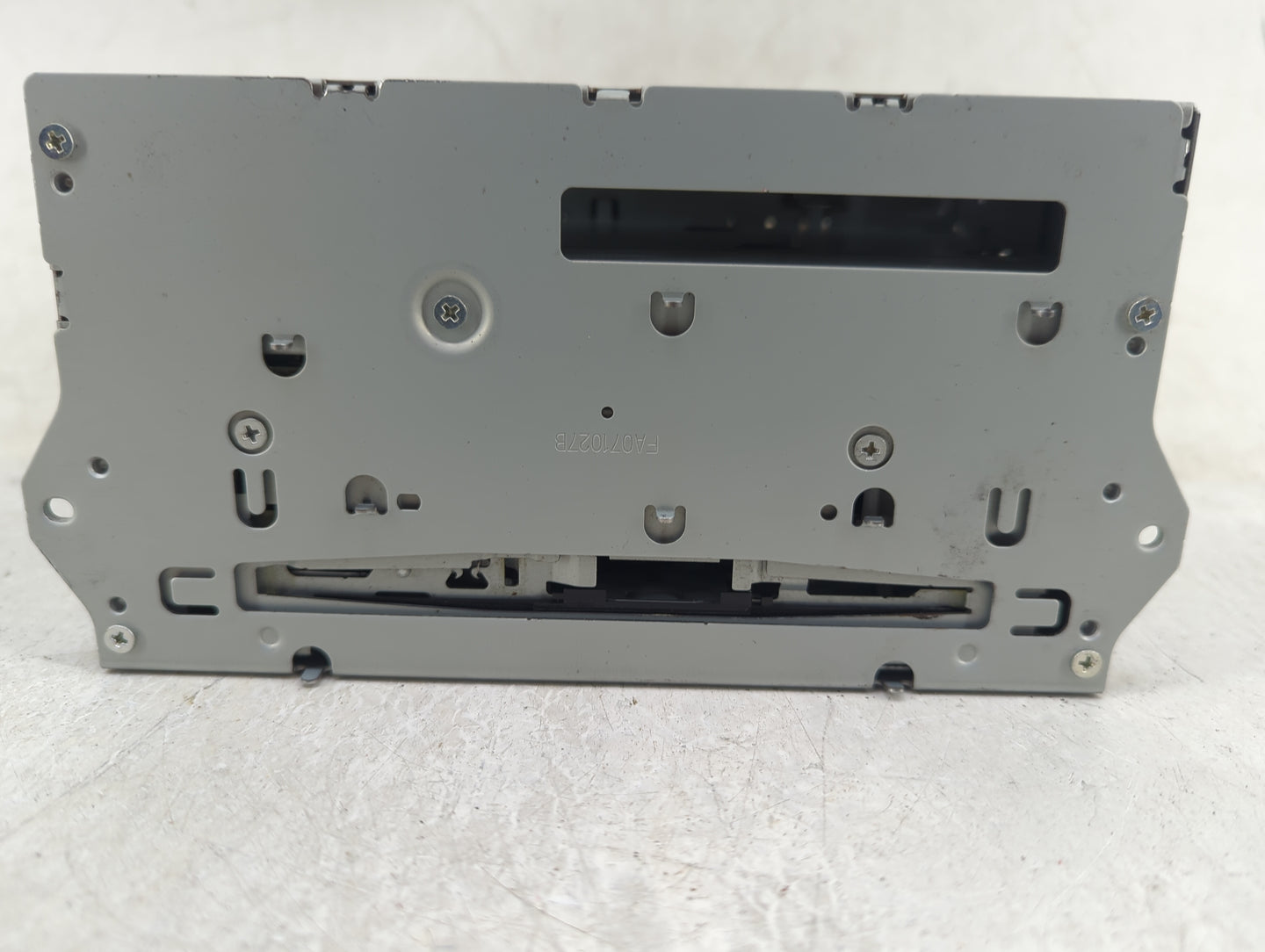 2008 Infiniti G35 Radio AM FM Cd Player Receiver Replacement P/N:25915-JK64A Fits Fits 2009 OEM Used Auto Parts - Oemusedaut