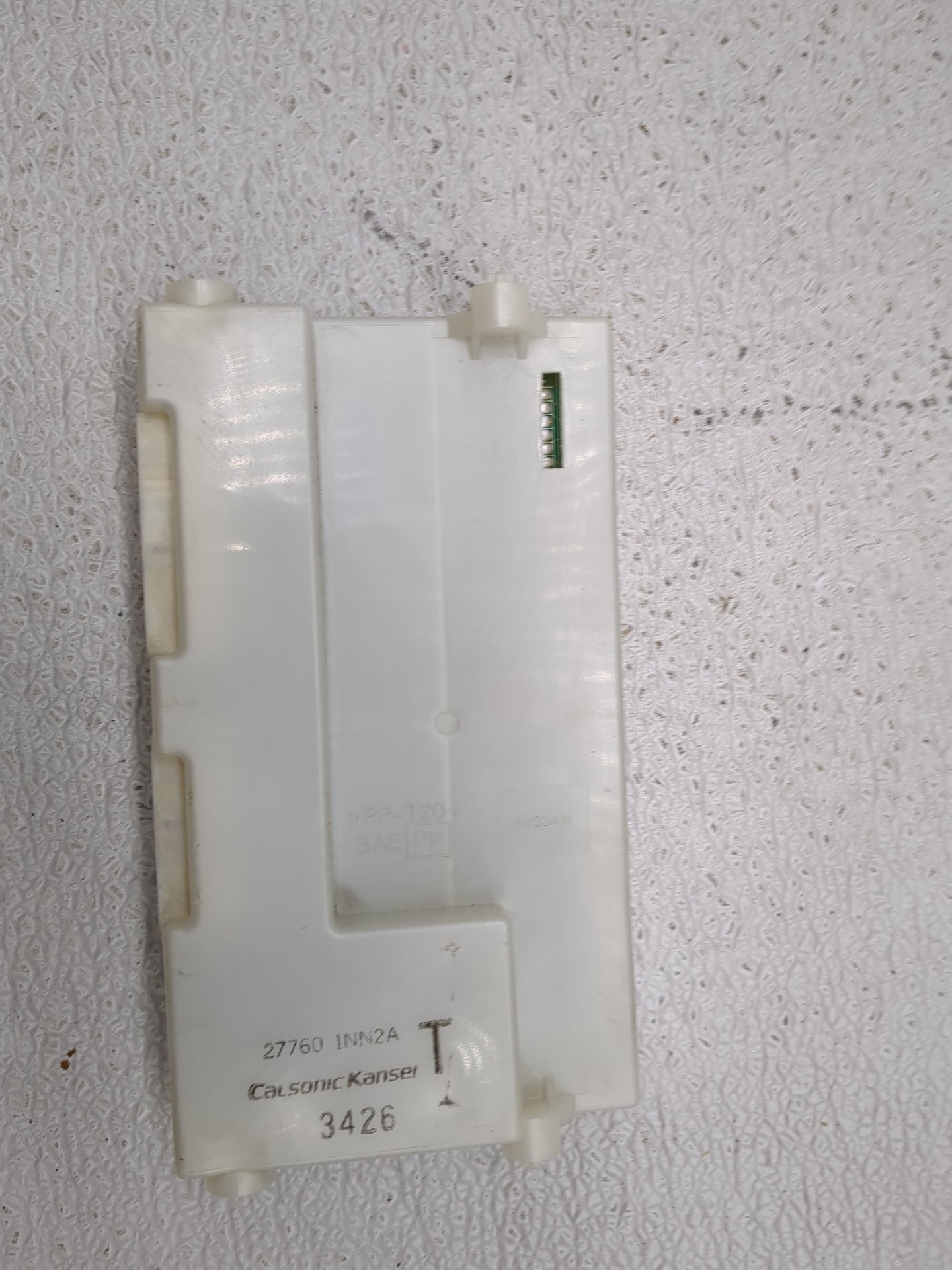 2008 Infiniti G35 Radio AM FM Cd Player Receiver Replacement P/N:98800JK600 Fits OEM Used Auto Parts - Oemusedautoparts1.com