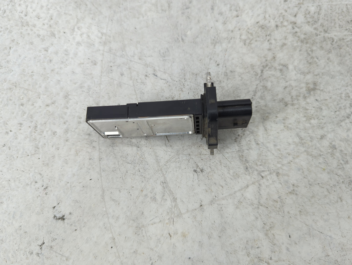 2003-2008 Infiniti G35 Mass Air Flow Meter Maf 1489663 - Oemusedautoparts1.com