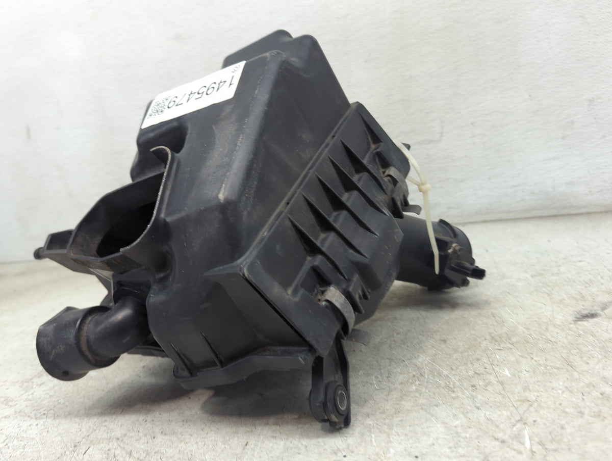2007-2008 Infiniti G35 Air Cleaner Intake-duct Hose Tube 1495479 - Oemusedautoparts1.com