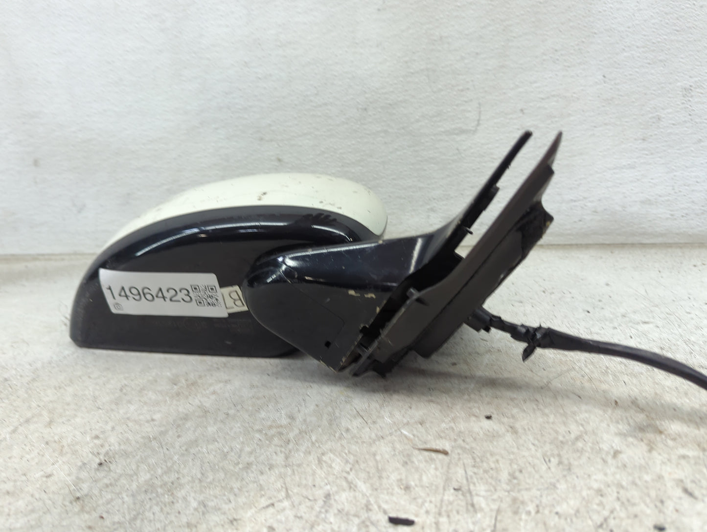 2007-2008 Infiniti G35 Passenger Side View Mirror - Right Door Mirror OEM Used - Oemusedautoparts1.com