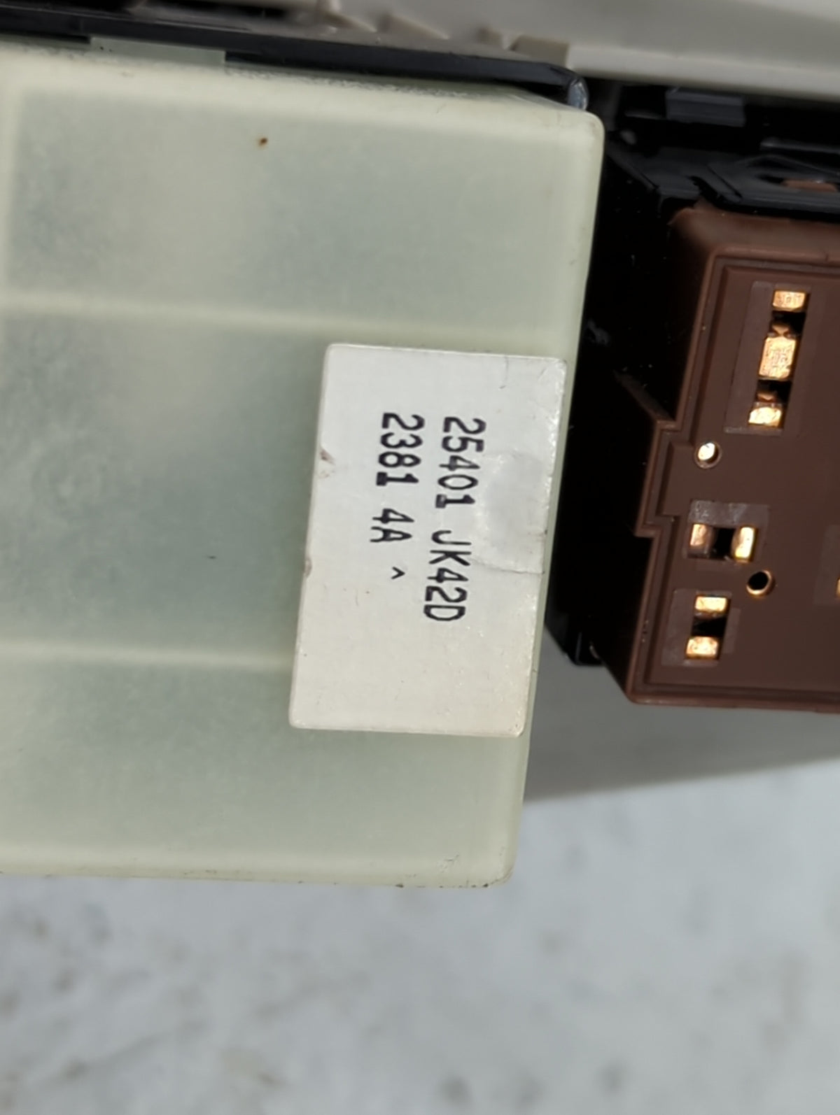 2007-2008 Infiniti G35 Master Power Window Switch Replacement Driver Side Left P/N:25401 JK42D Fits OEM Used Auto Parts - Oe