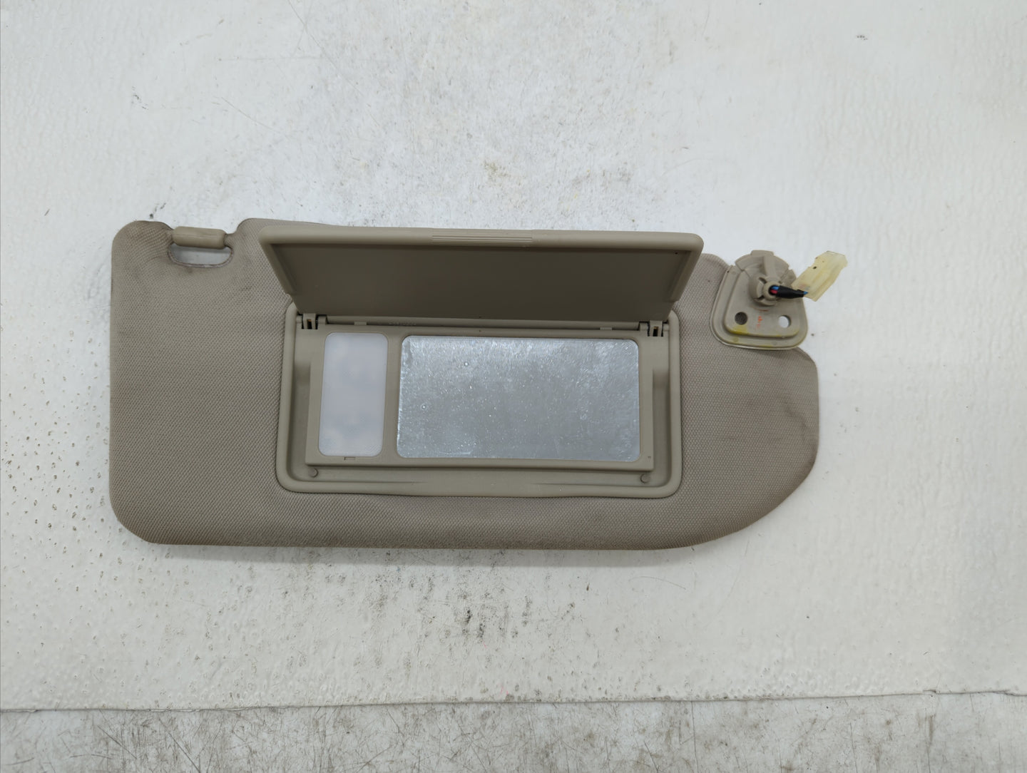 2007-2008 Infiniti G35 Sun Visor Shade Replacement Passenger Right Mirror Fits Fits 2007 2008 2009 2010 2011 2012 2013 2015 