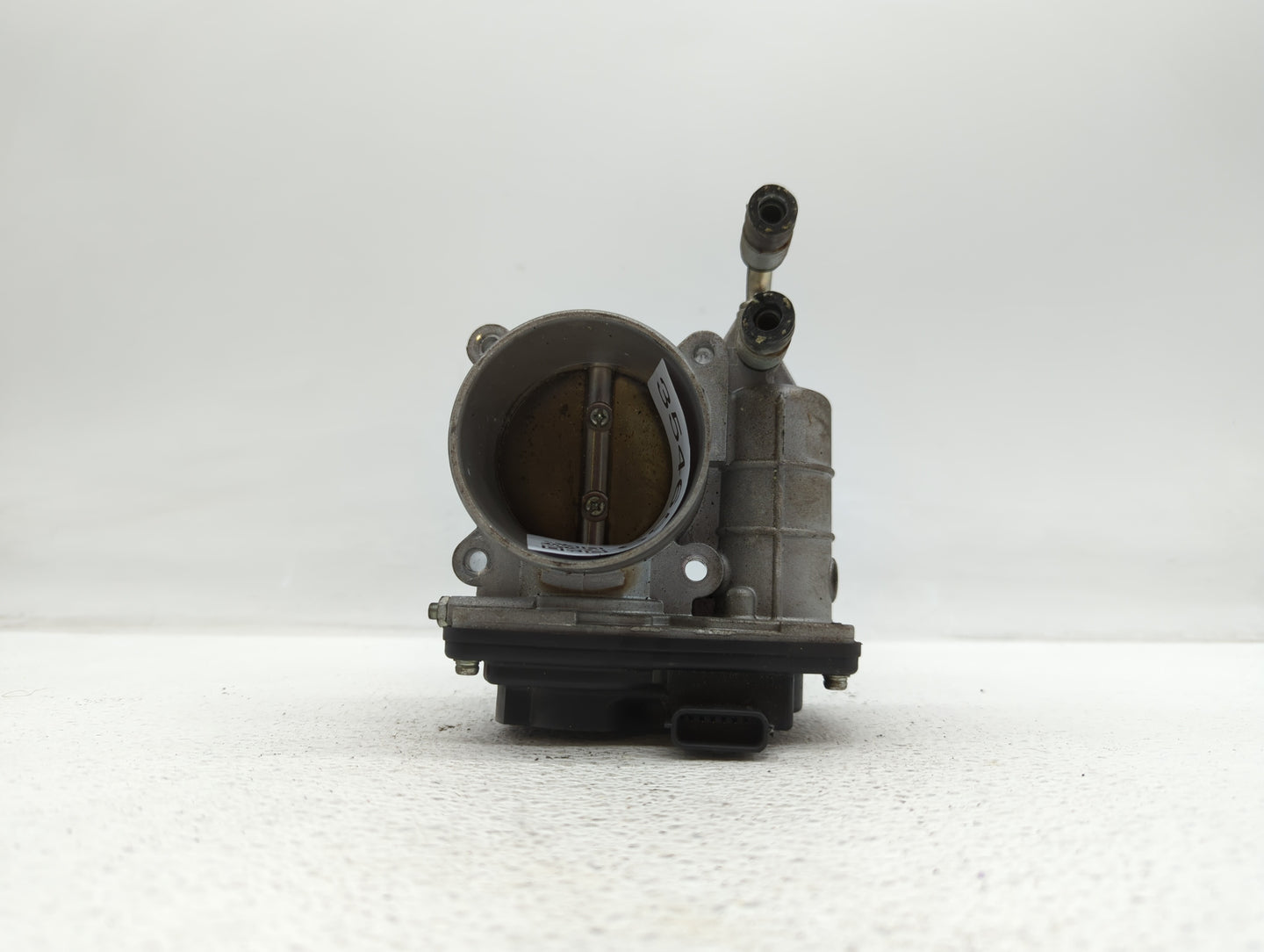 2007-2008 Infiniti G35 Throttle Body P/N:RME60-21 RME60-12 Fits OEM Used Auto Parts - Oemusedautoparts1.com