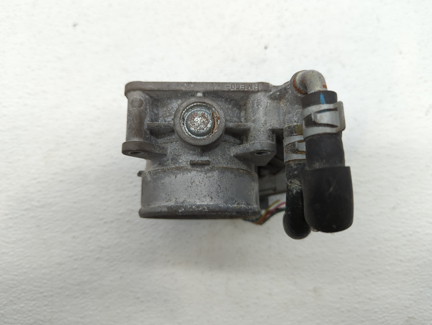 2007-2008 Infiniti G35 Throttle Body P/N:RME60-21 RME60-12 Fits OEM Used Auto Parts - Oemusedautoparts1.com
