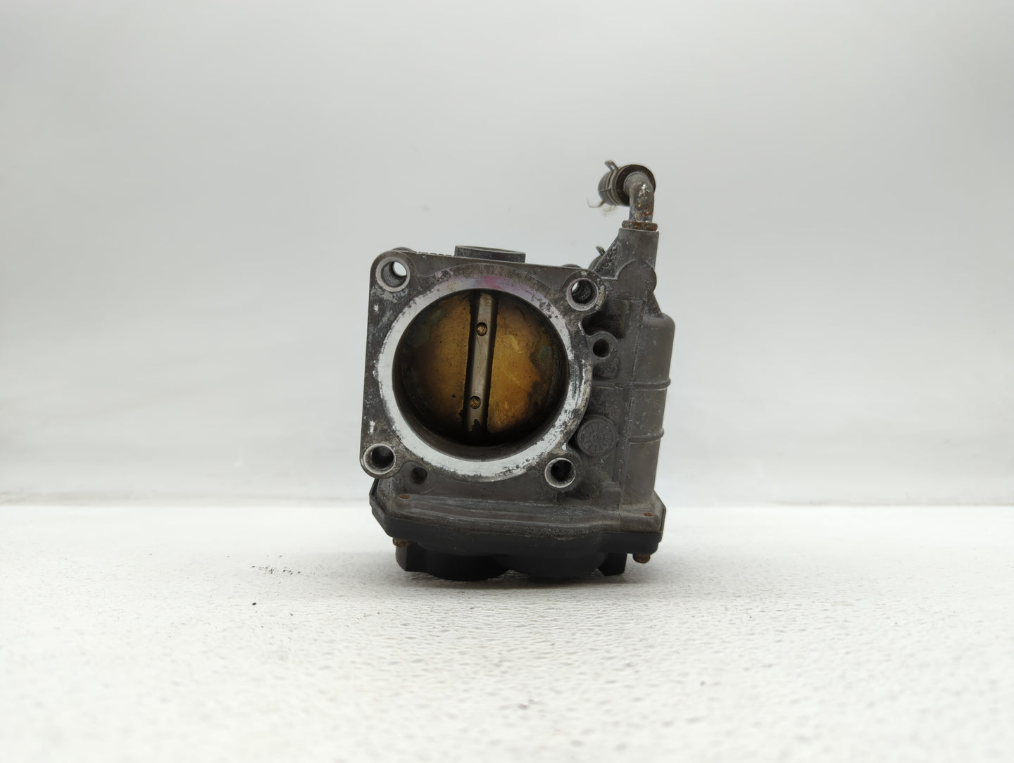 2007-2008 Infiniti G35 Throttle Body P/N:RME60-21 RME60-12 Fits OEM Used Auto Parts - Oemusedautoparts1.com