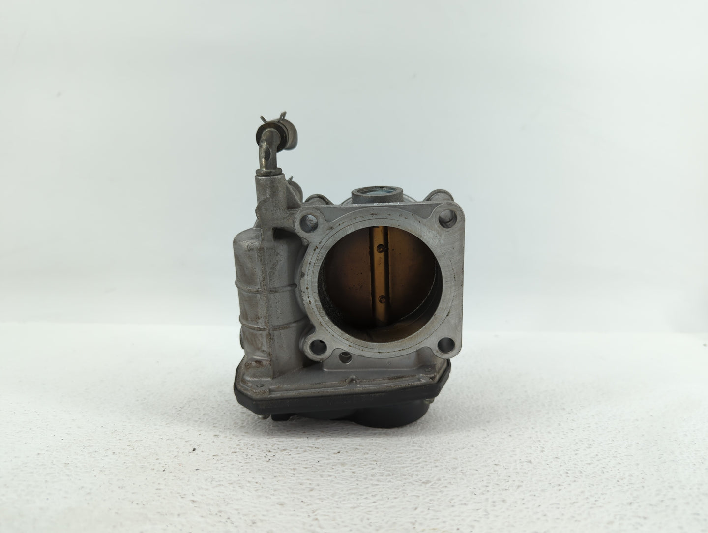 2007-2008 Infiniti G35 Throttle Body P/N:RME60-21 RME60-12 Fits OEM Used Auto Parts - Oemusedautoparts1.com
