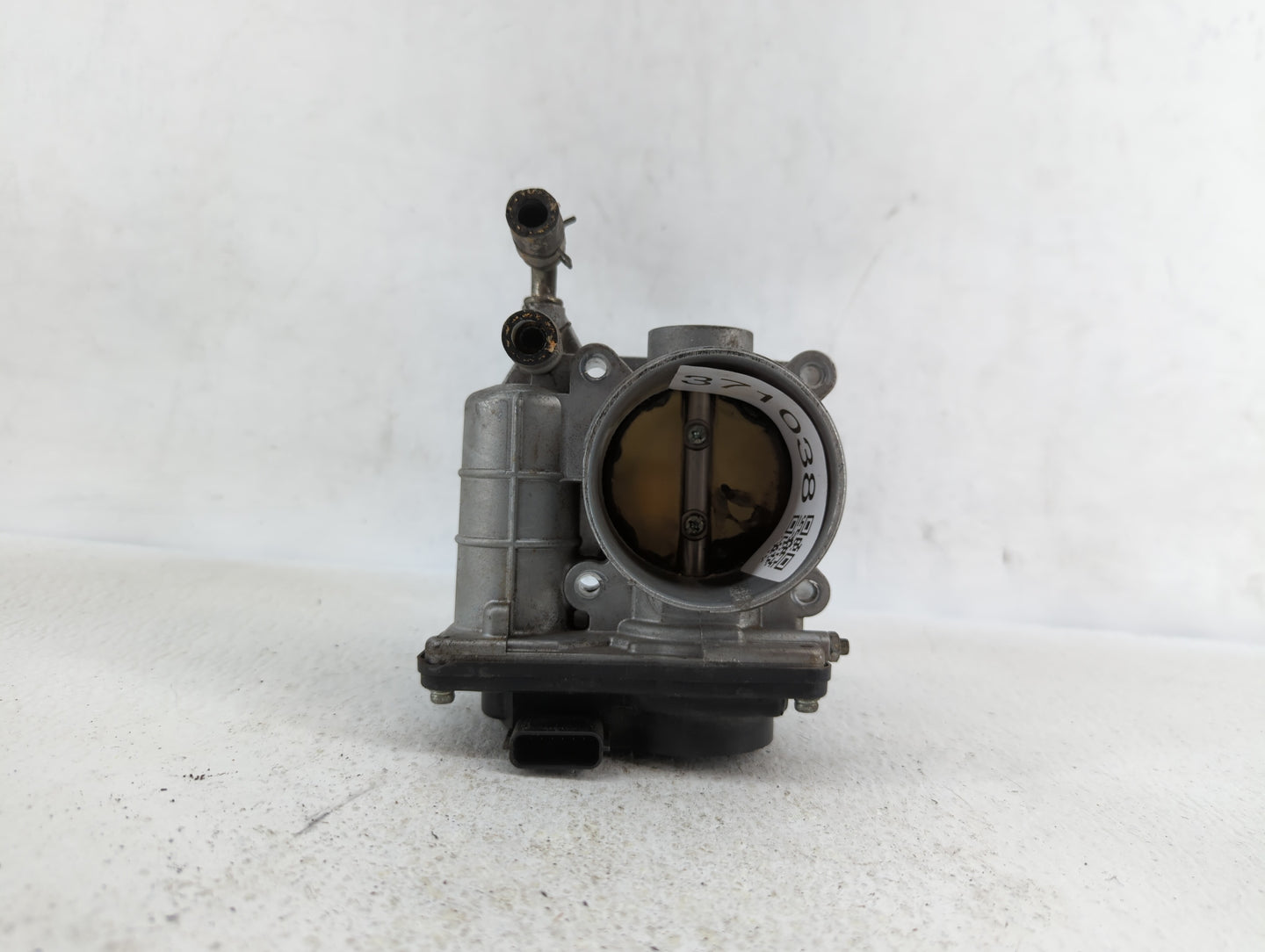 2007-2008 Infiniti G35 Throttle Body P/N:526-02 RME60-16 Fits OEM Used Auto Parts - Oemusedautoparts1.com