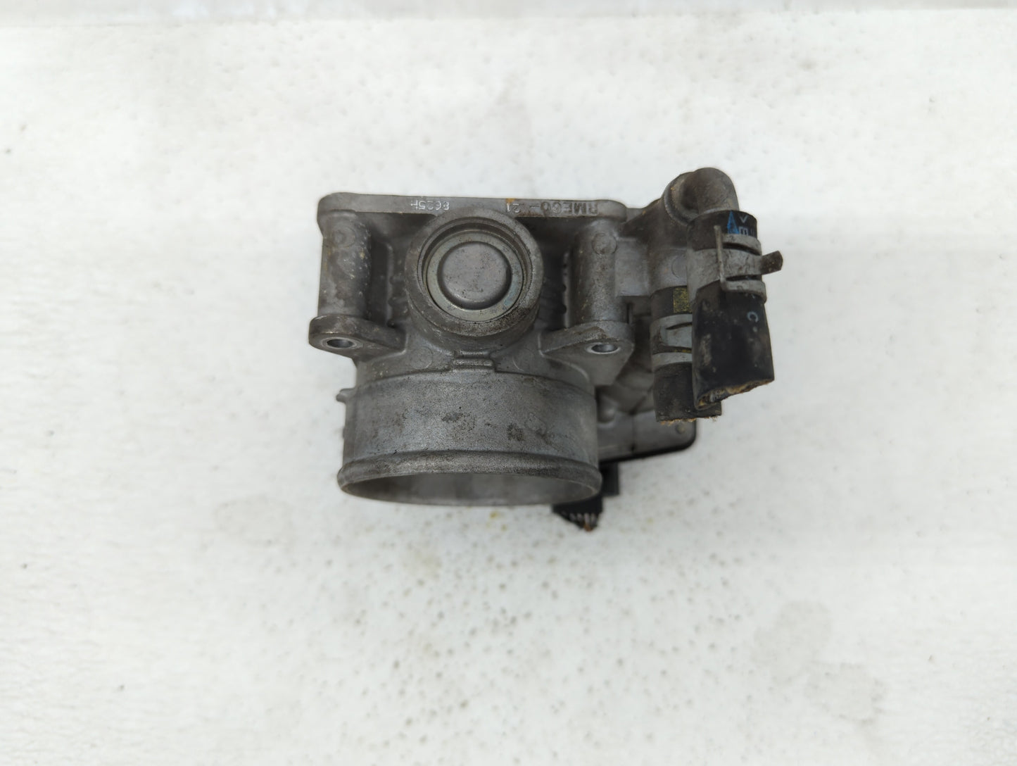 2007-2008 Infiniti G35 Throttle Body P/N:526-02 RME60-16 Fits OEM Used Auto Parts - Oemusedautoparts1.com