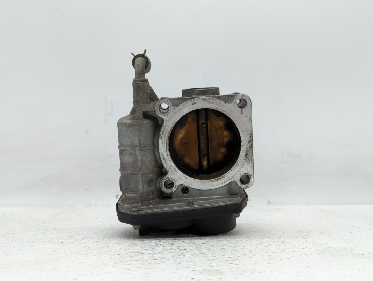 2007-2008 Infiniti G35 Throttle Body P/N:526-02 RME60-16 Fits OEM Used Auto Parts - Oemusedautoparts1.com