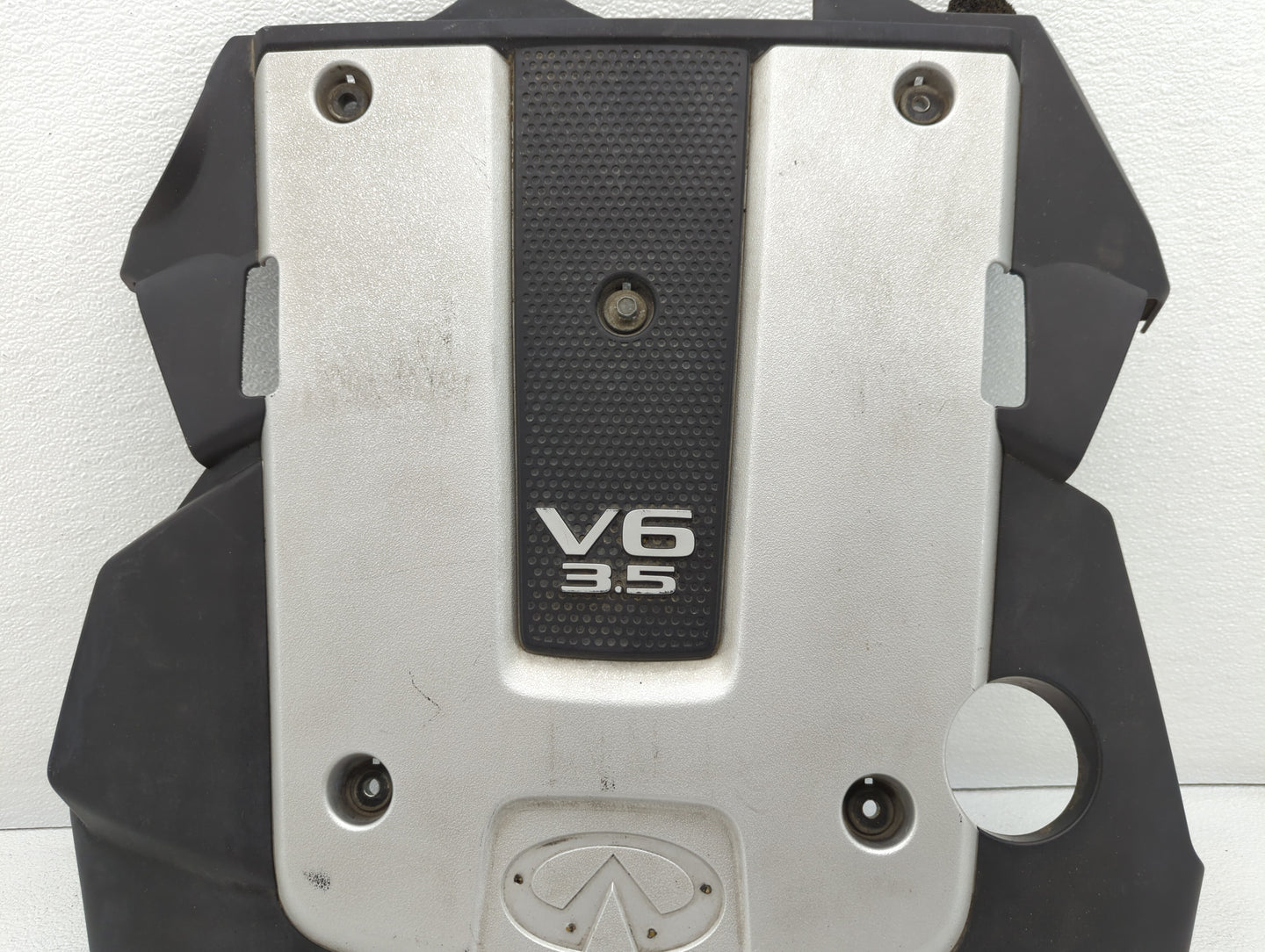 2008 Infiniti G35 Engine Cover - Oemusedautoparts1.com