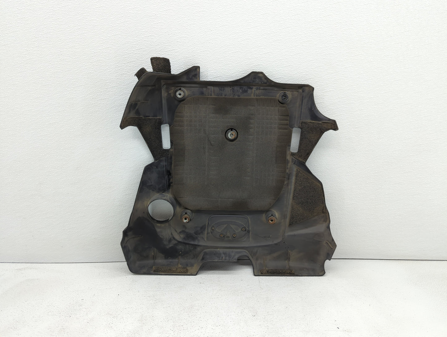 2008 Infiniti G35 Engine Cover - Oemusedautoparts1.com