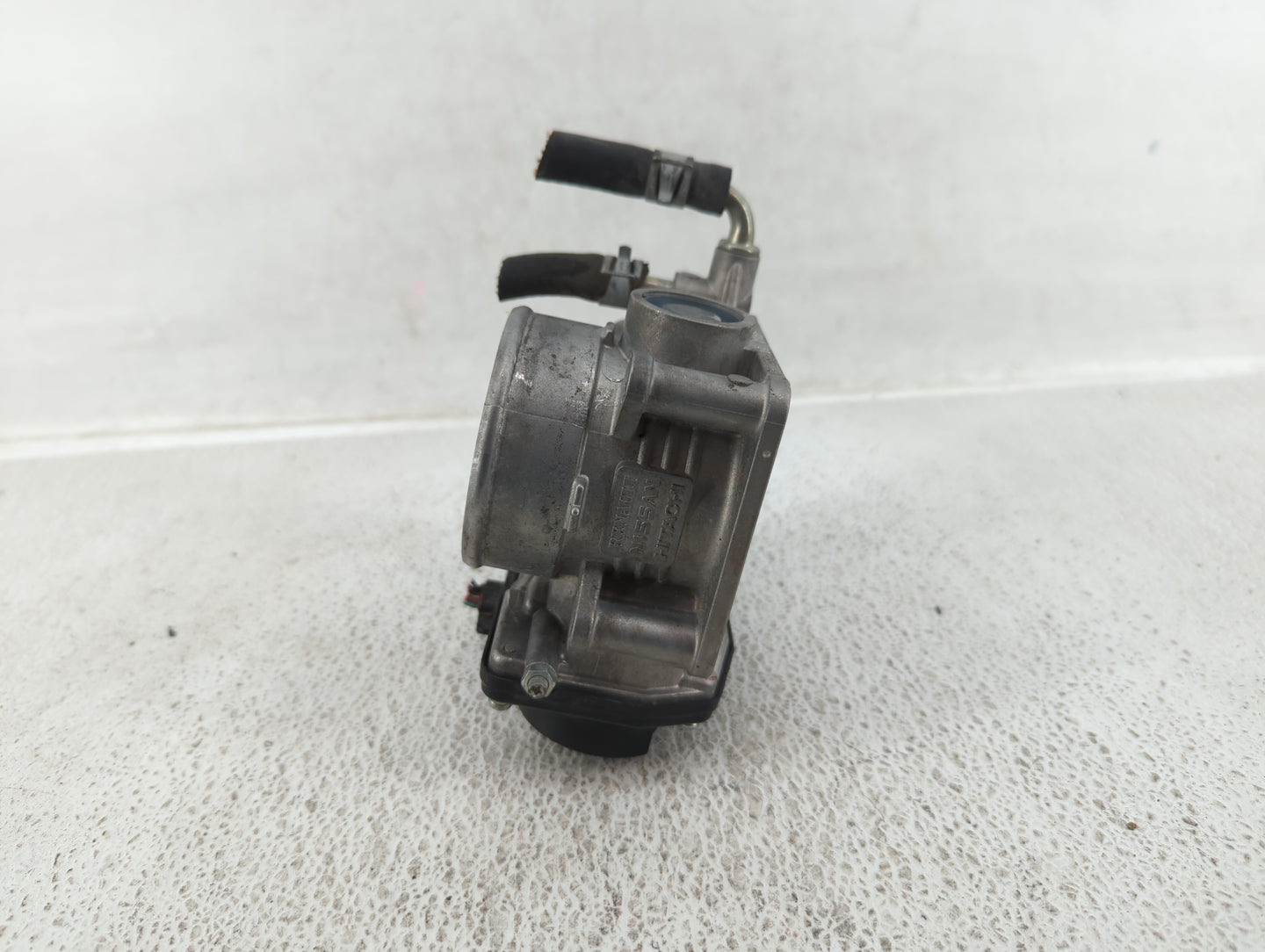 2007-2008 Infiniti G35 Throttle Body P/N:RME60-16 RME60-21 Fits OEM Used Auto Parts - Oemusedautoparts1.com