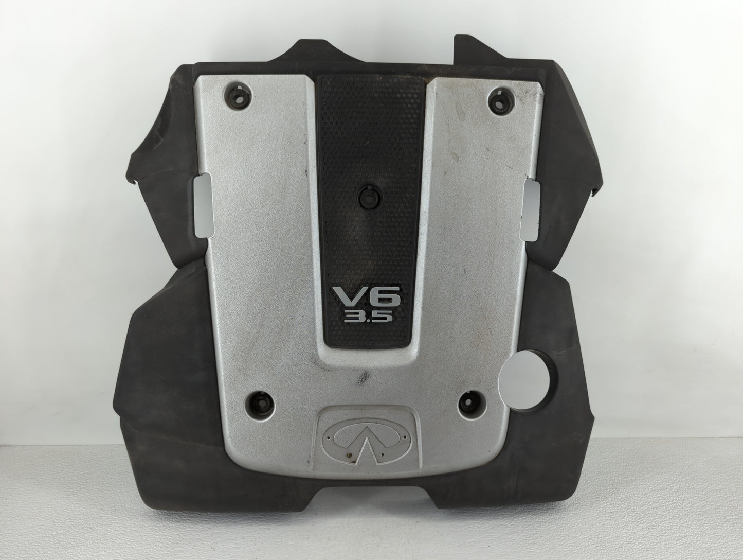 2008 Infiniti G35 Engine Cover - Oemusedautoparts1.com