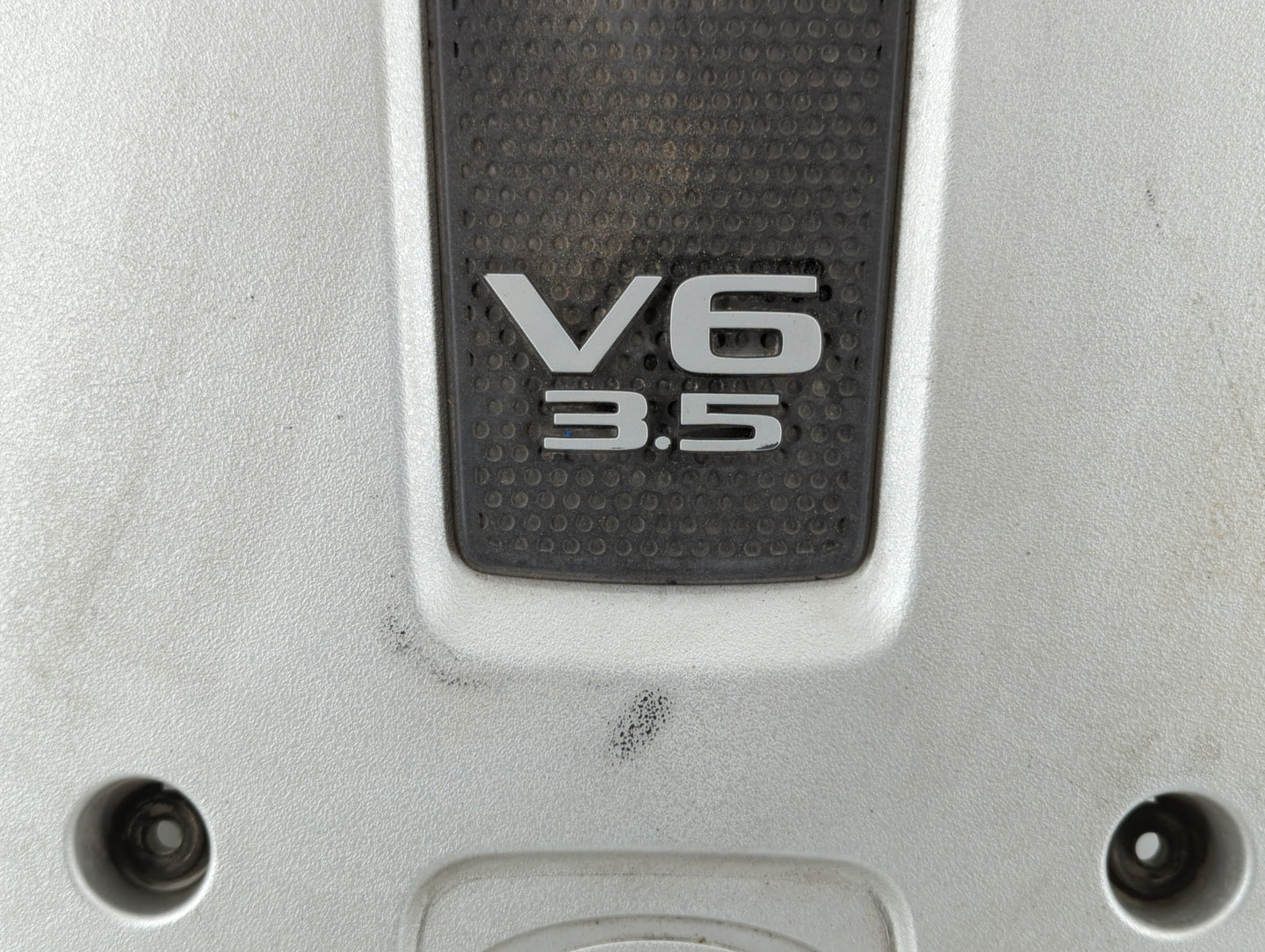 2008 Infiniti G35 Engine Cover - Oemusedautoparts1.com