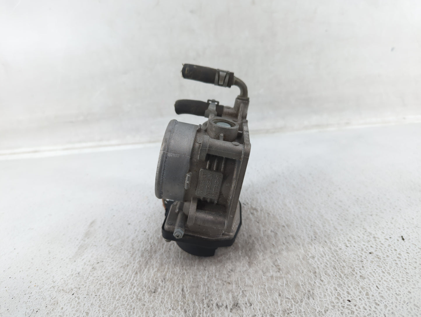 2007-2008 Infiniti G35 Throttle Body P/N:RME60-16 RME60-21 Fits OEM Used Auto Parts - Oemusedautoparts1.com