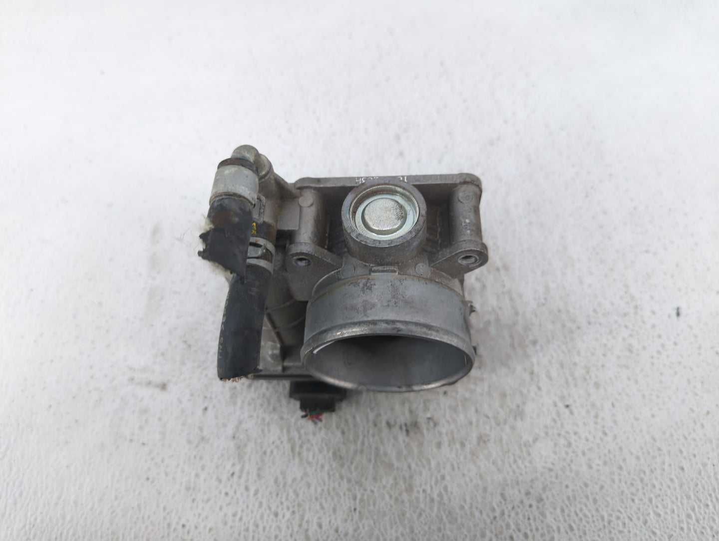 2007-2008 Infiniti G35 Throttle Body P/N:RME60-16 RME60-21 Fits OEM Used Auto Parts - Oemusedautoparts1.com