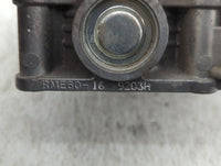 2007-2008 Infiniti G35 Throttle Body P/N:RME60-16 RME60-21 Fits OEM Used Auto Parts - Oemusedautoparts1.com