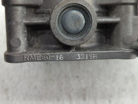 2007-2008 Infiniti G35 Throttle Body P/N:RME60-16 RME60-21 Fits OEM Used Auto Parts - Oemusedautoparts1.com