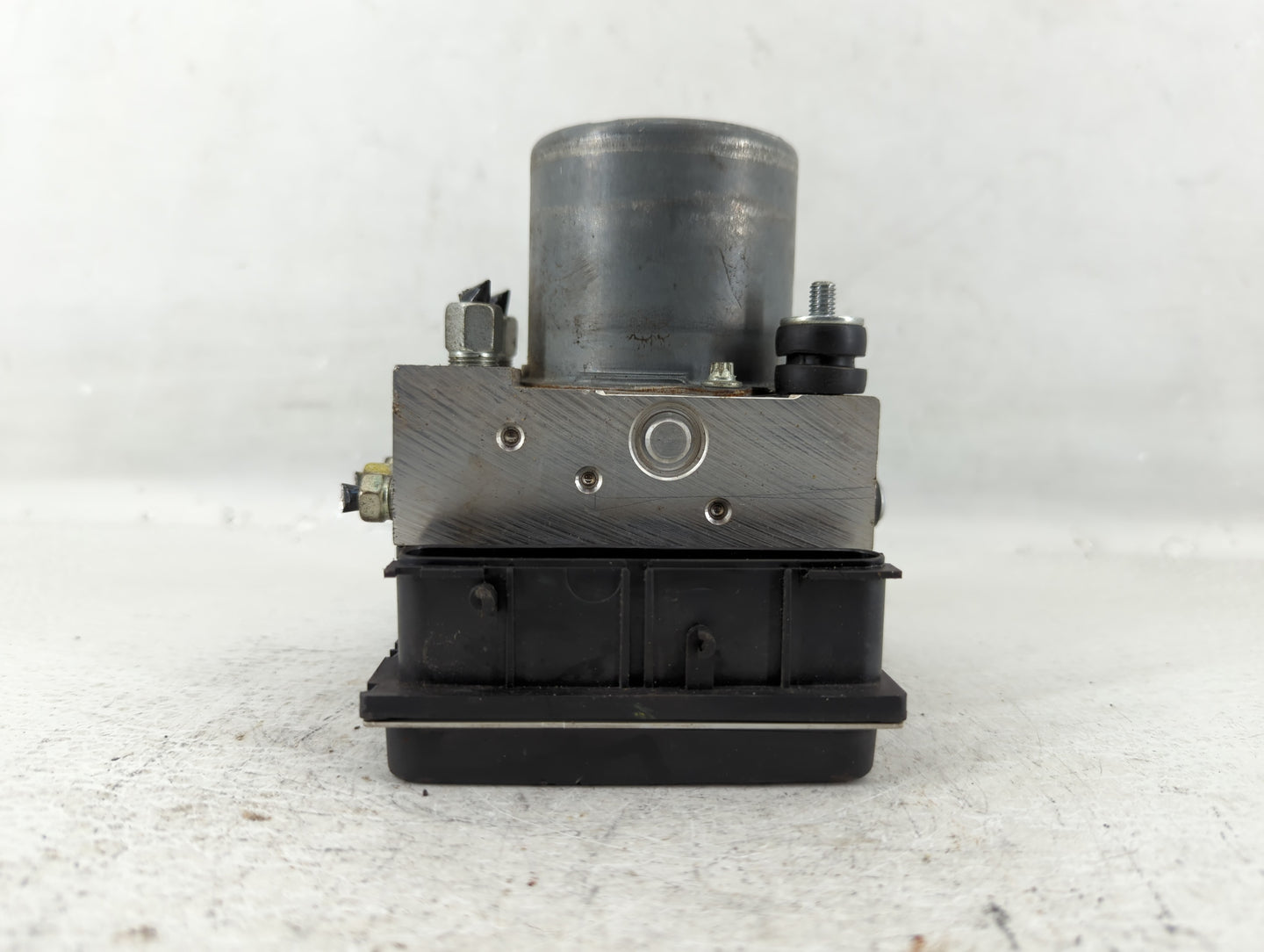 2007-2008 Infiniti G35 ABS Pump Control Module Replacement P/N:47660 JK11A Fits Fits 2007 2008 OEM Used Auto Parts - Oemused