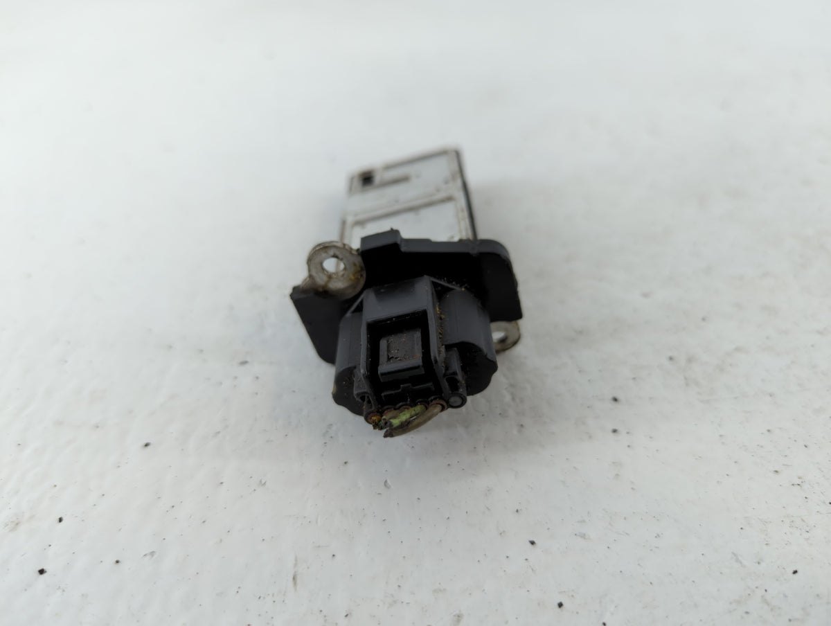 2003-2008 Infiniti G35 Mass Air Flow Meter Maf Sensor 657577 - Oemusedautoparts1.com