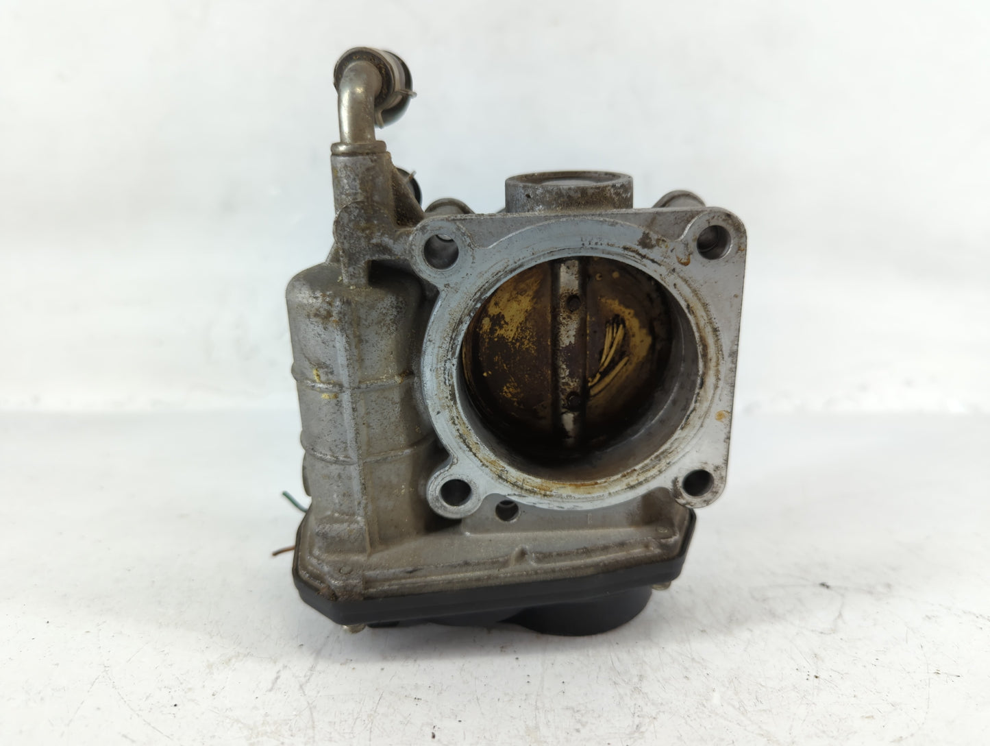 2007-2008 Infiniti G35 Throttle Body P/N:8403 526-02 Fits OEM Used Auto Parts - Oemusedautoparts1.com