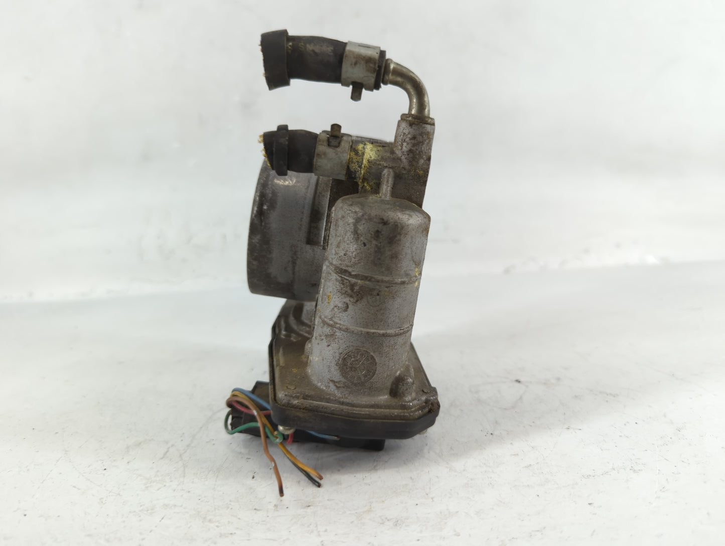 2007-2008 Infiniti G35 Throttle Body P/N:8403 526-02 Fits OEM Used Auto Parts - Oemusedautoparts1.com