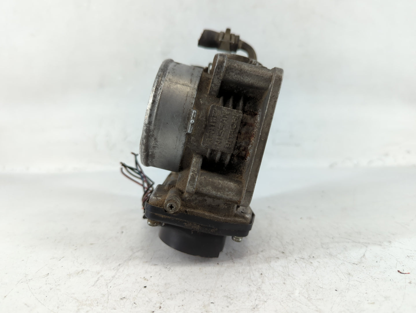 2007-2008 Infiniti G35 Throttle Body P/N:G8403 52601 Fits OEM Used Auto Parts - Oemusedautoparts1.com