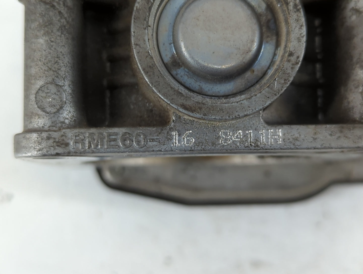 2007-2008 Infiniti G35 Throttle Body P/N:G8403 52601 Fits OEM Used Auto Parts - Oemusedautoparts1.com