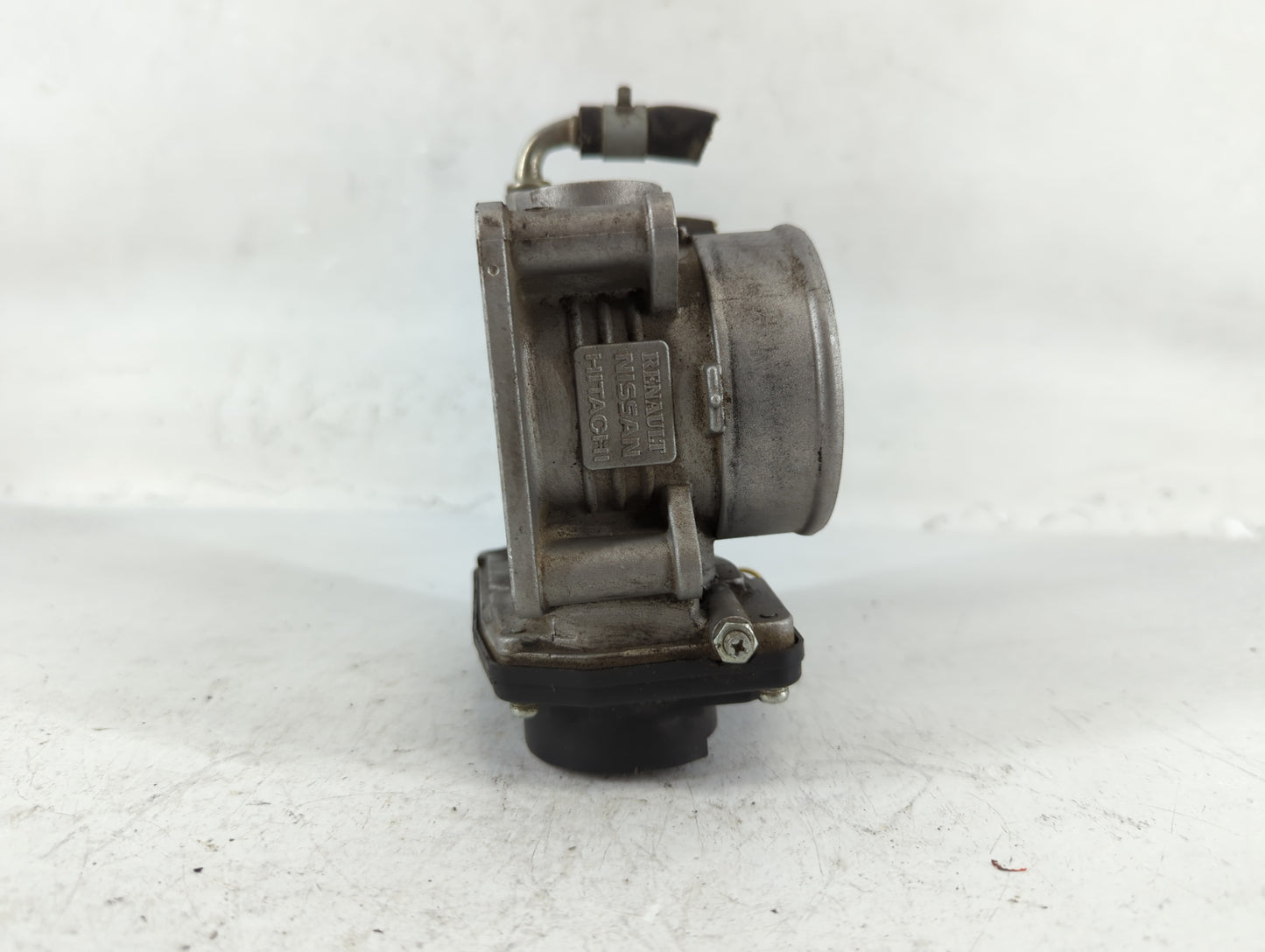2007-2008 Infiniti G35 Throttle Body P/N:8402 526-02 Fits OEM Used Auto Parts - Oemusedautoparts1.com