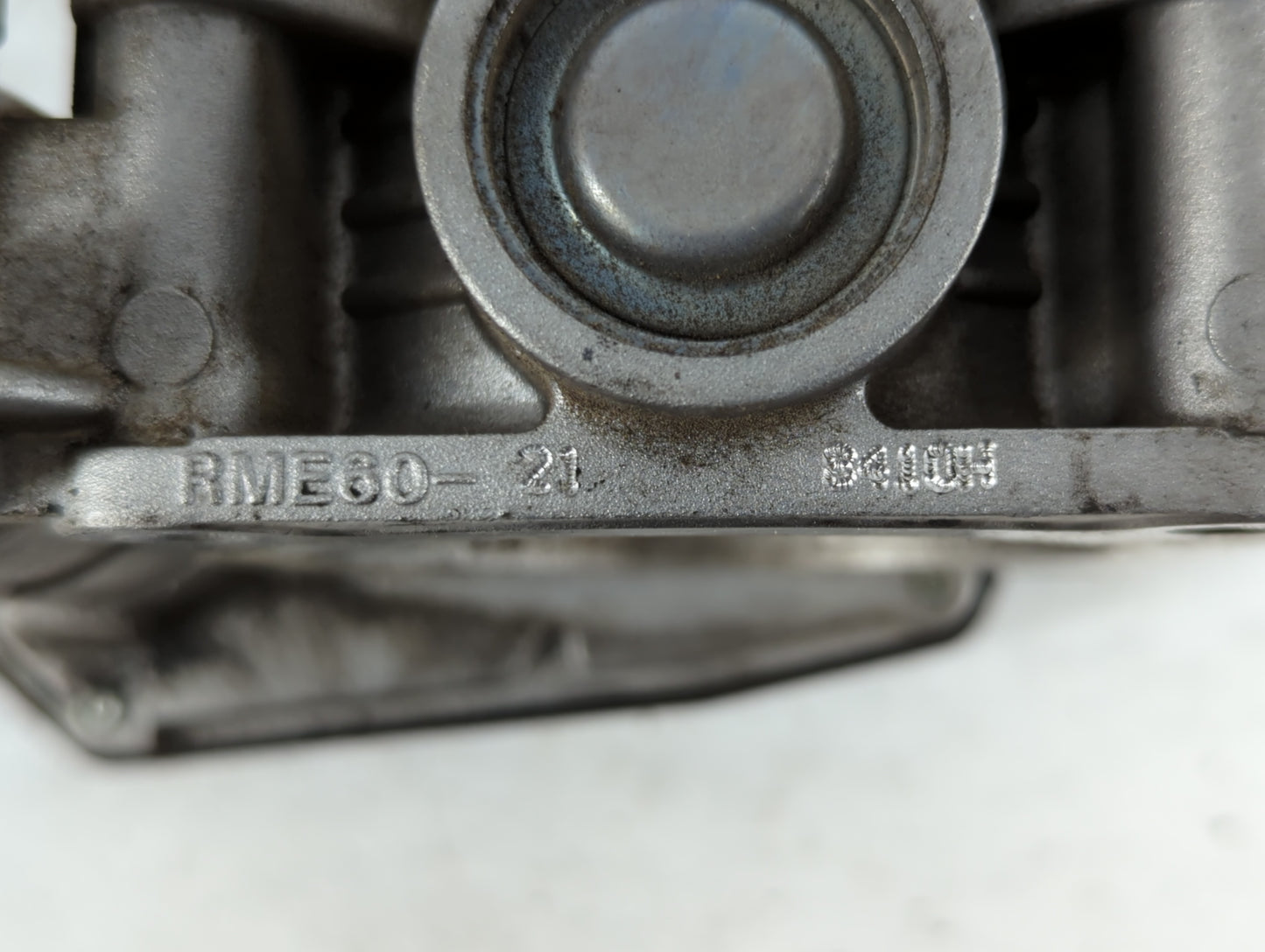 2007-2008 Infiniti G35 Throttle Body P/N:8402 526-02 Fits OEM Used Auto Parts - Oemusedautoparts1.com