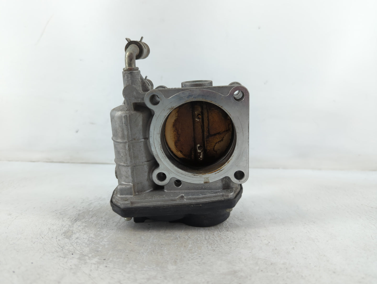 2007-2008 Infiniti G35 Throttle Body P/N:9803 526-02 Fits OEM Used Auto Parts - Oemusedautoparts1.com