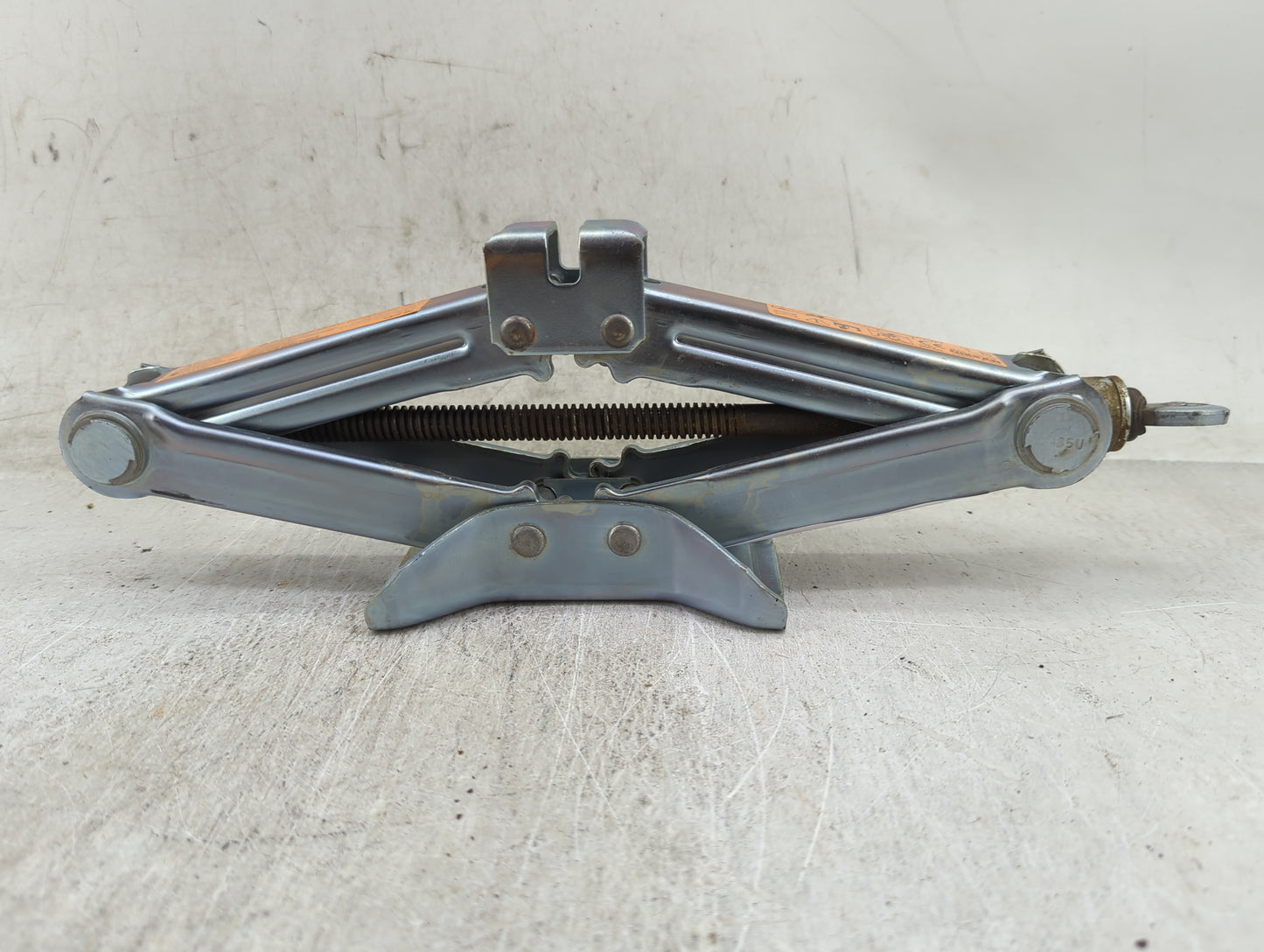 2008 Infiniti G37 Spare Scissor Car Jack - Oemusedautoparts1.com