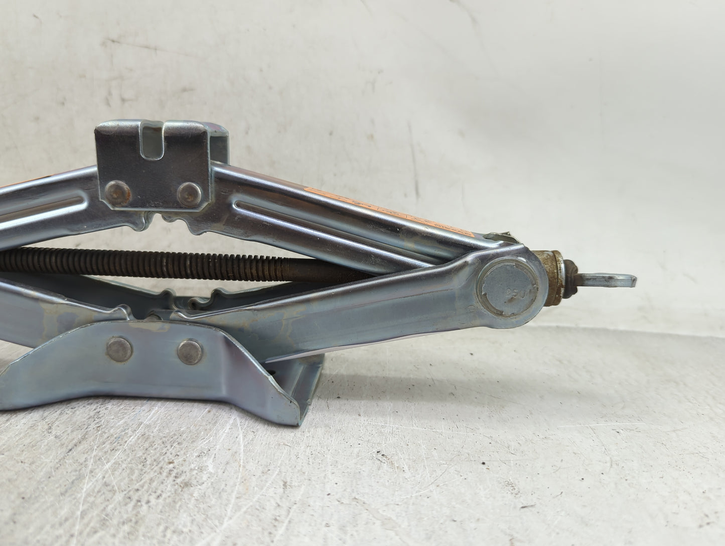 2008 Infiniti G37 Spare Scissor Car Jack - Oemusedautoparts1.com
