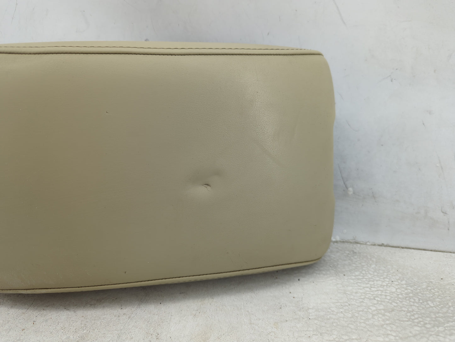 2008 Infiniti G37 Center Console Armrest Cover Lid Fits OEM Used Auto Parts - Oemusedautoparts1.com