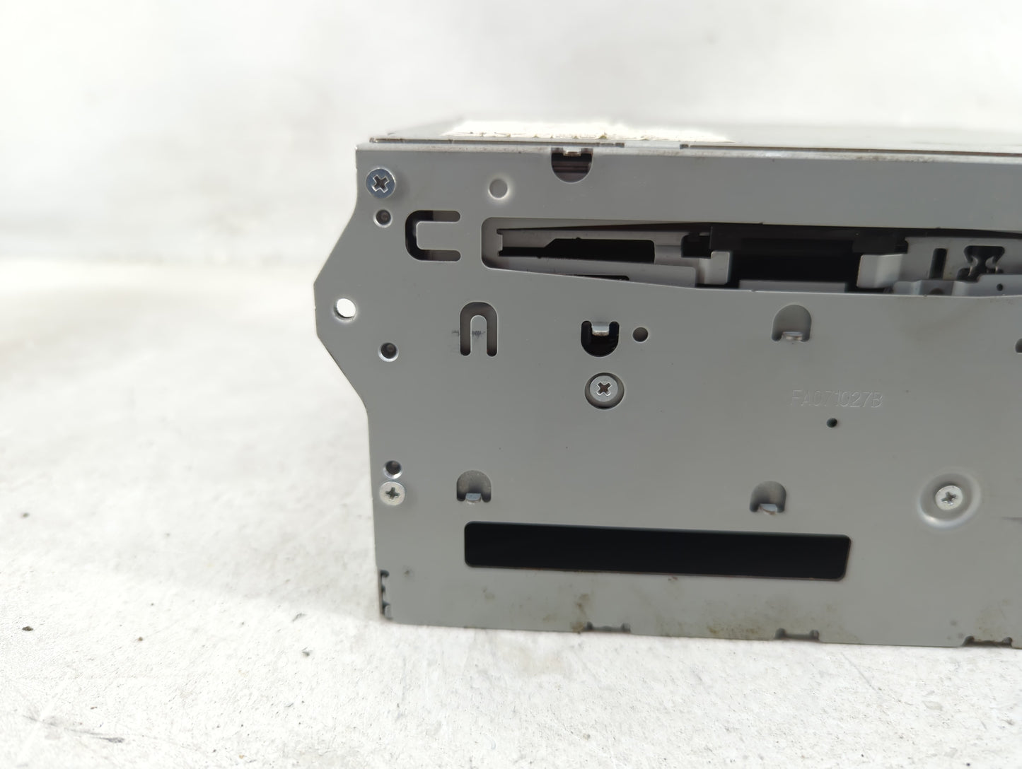 2008-2009 Infiniti G37 Radio AM FM Cd Player Receiver Replacement P/N:25915JK64A CQ-EN07B0AK Fits Fits 2008 2009 OEM Used Au