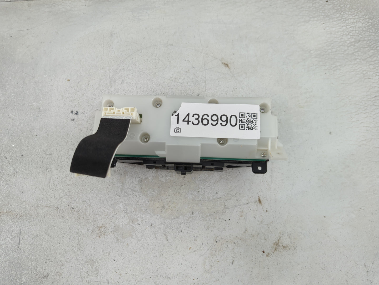 2008 Infiniti G37 Radio Control Panel - Oemusedautoparts1.com