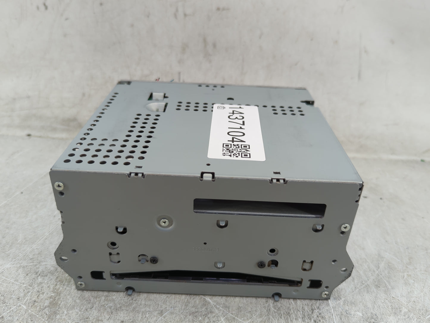 2008 Infiniti G37 Radio AM FM Cd Player Receiver Replacement P/N:25915JK62B CQ-JN6760AD Fits OEM Used Auto Parts - Oemusedau