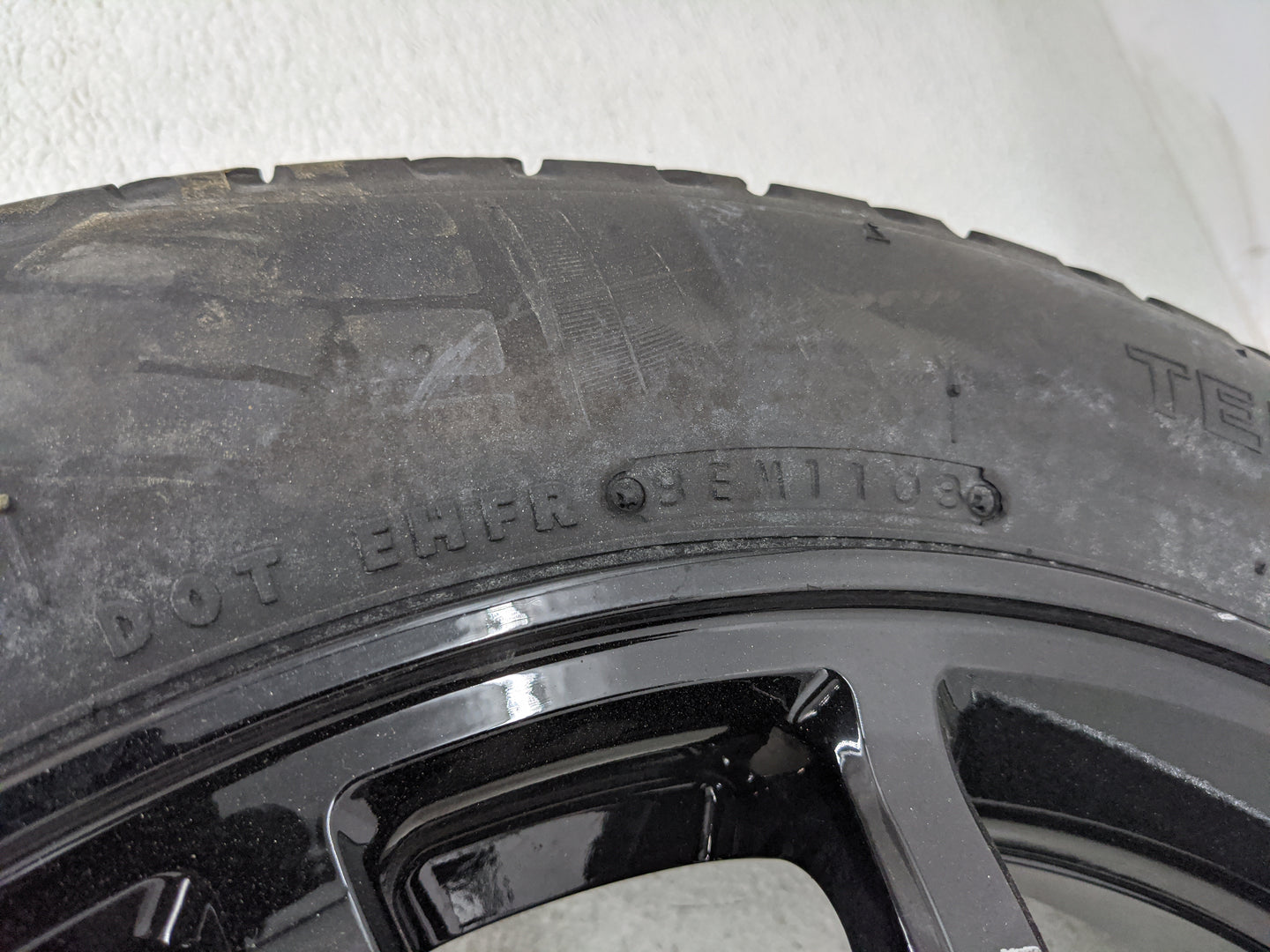 2008-2009 Infiniti G37 Spare Donut Tire Wheel Rim Oem 1455324 - Oemusedautoparts1.com