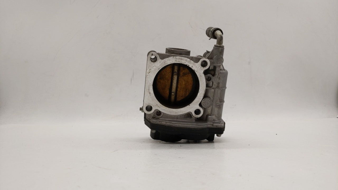 2008-2013 Infiniti G37 Throttle Body P/N:526-01 RME75 Fits OEM Used Auto Parts - Oemusedautoparts1.com