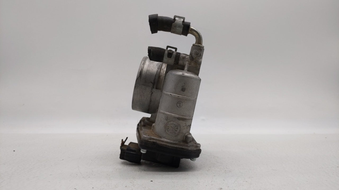 2008-2013 Infiniti G37 Throttle Body P/N:526-01 RME75 Fits OEM Used Auto Parts - Oemusedautoparts1.com