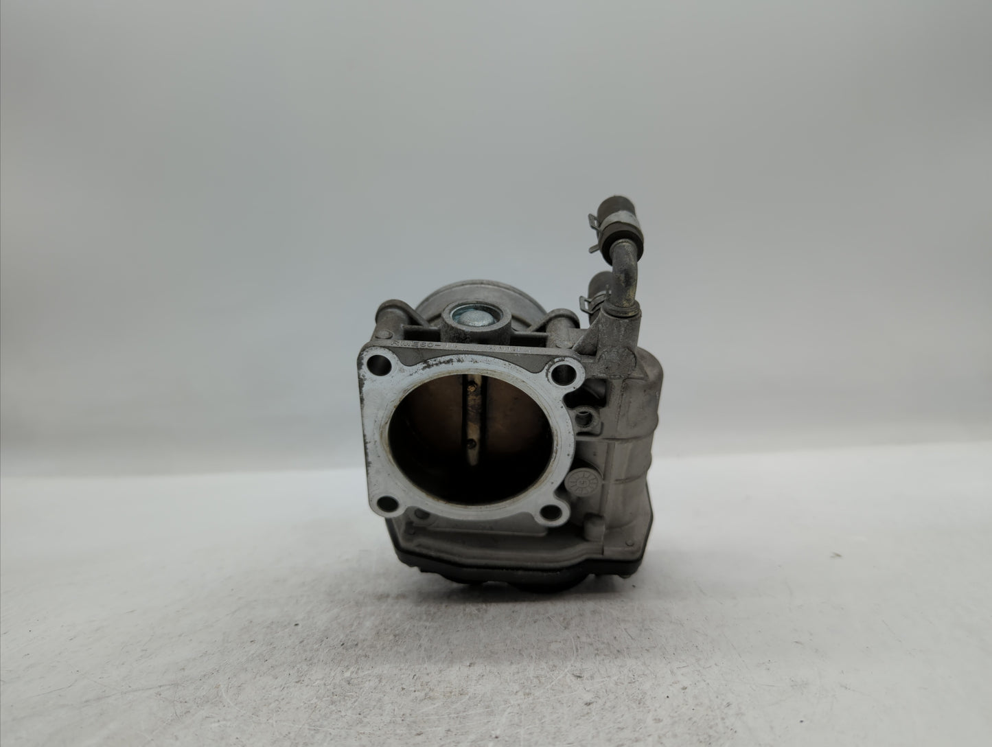 2008-2013 Infiniti G37 Throttle Body P/N:526-01 RME75 Fits OEM Used Auto Parts - Oemusedautoparts1.com