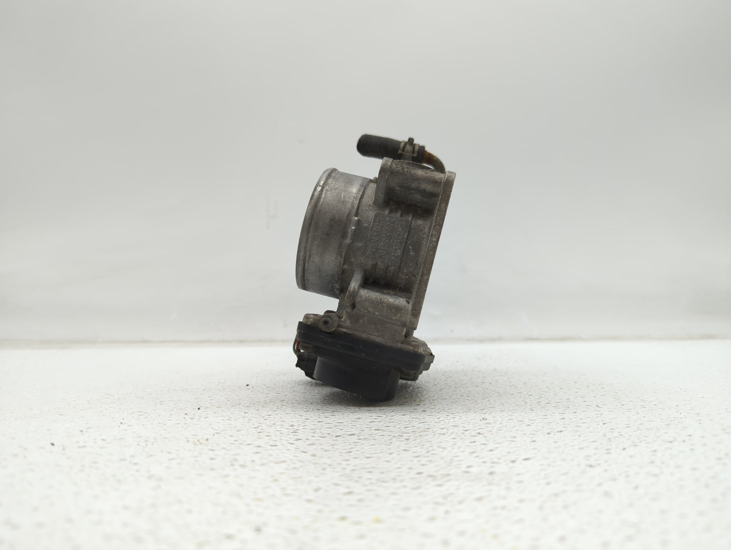 2008-2013 Infiniti G37 Throttle Body P/N:526-01 RME75 Fits OEM Used Auto Parts - Oemusedautoparts1.com