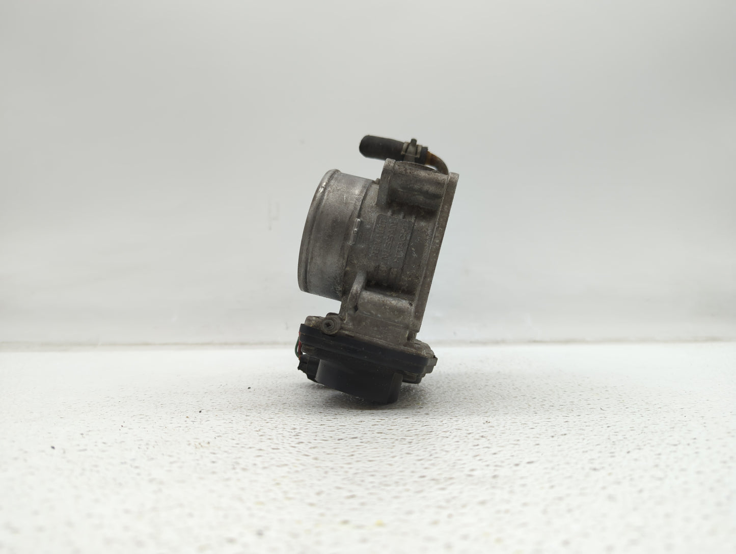 2008-2013 Infiniti G37 Throttle Body P/N:526-01 RME75 Fits OEM Used Auto Parts - Oemusedautoparts1.com