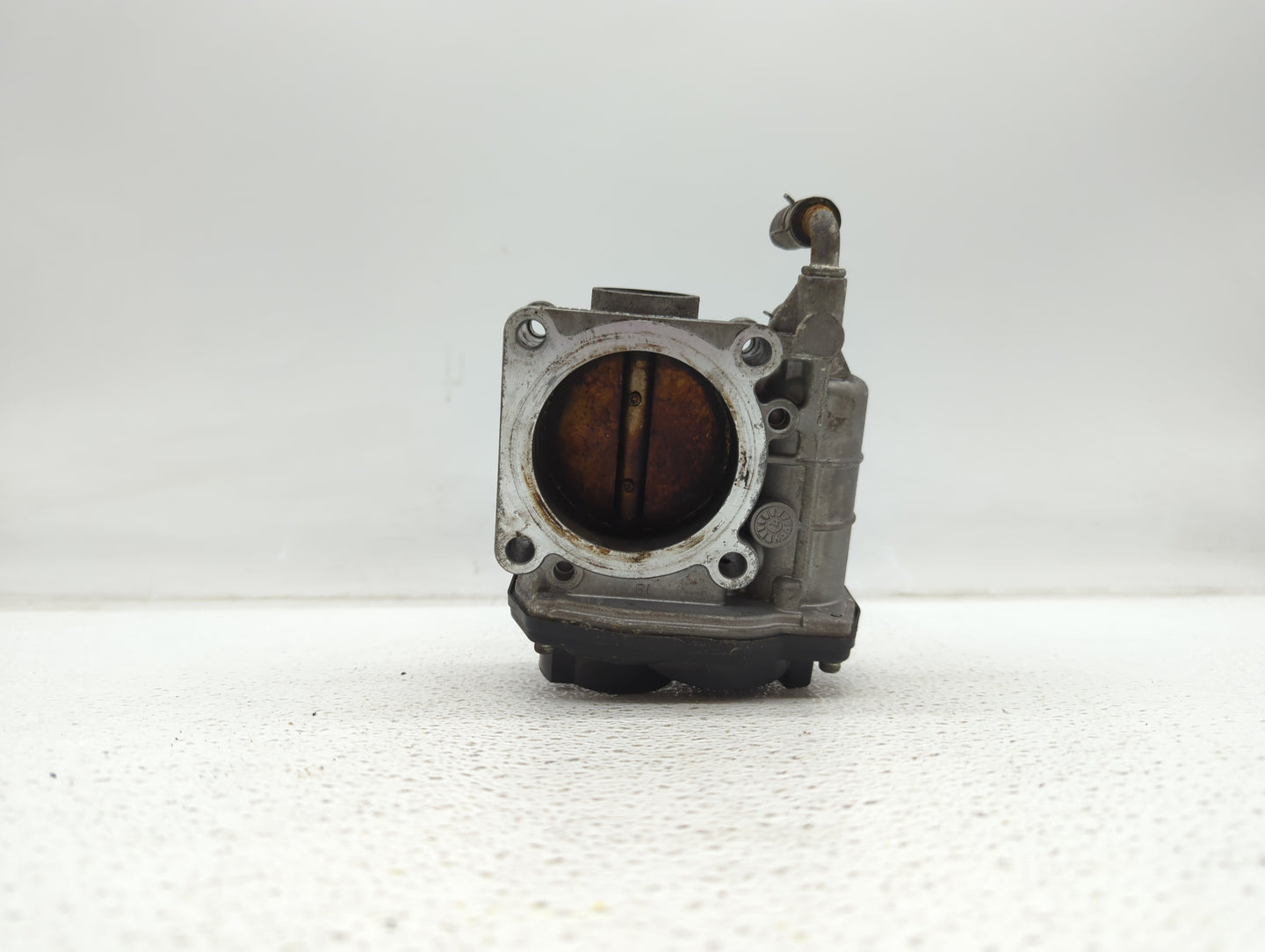 2008-2013 Infiniti G37 Throttle Body P/N:526-01 RME75 Fits OEM Used Auto Parts - Oemusedautoparts1.com